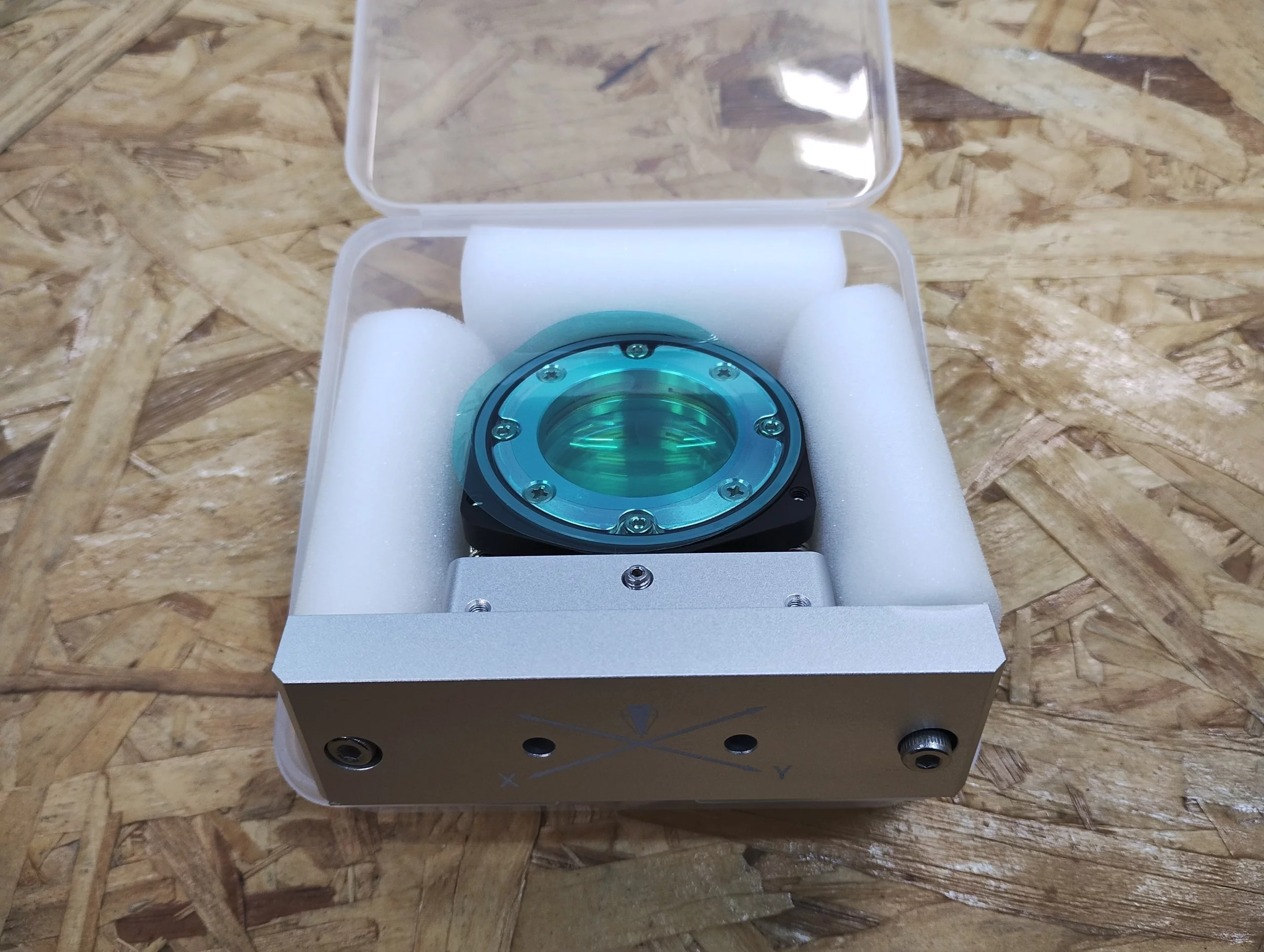 Conjunto Lente de Focalização D37 F150 BM06K Branco