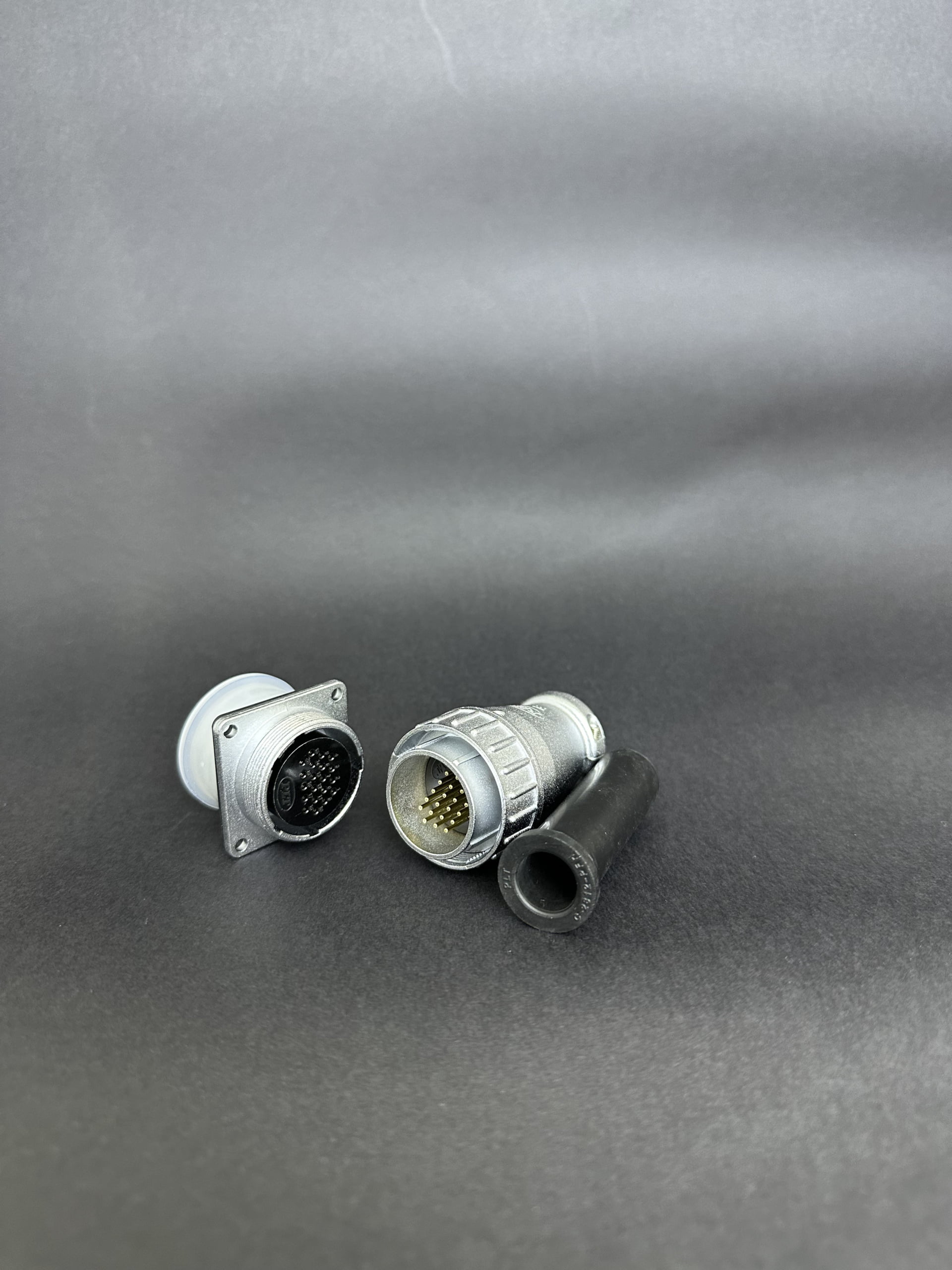 Brinde Conector 19 Vias - Ms3108A 22-14S