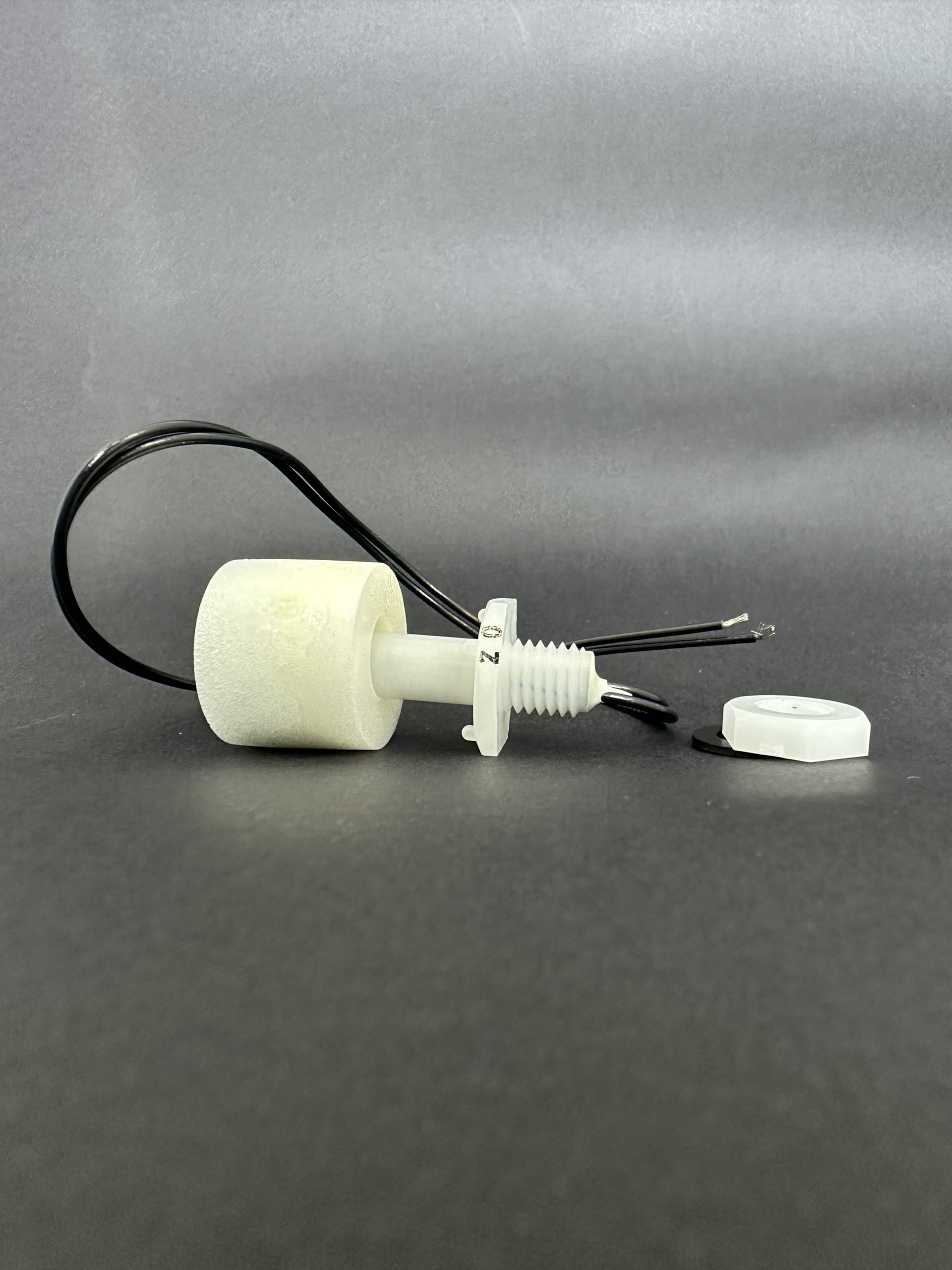 Brinde Sensor De Nivel Fs-6101 (P/N 767900004700) - Maq: Lg-1000