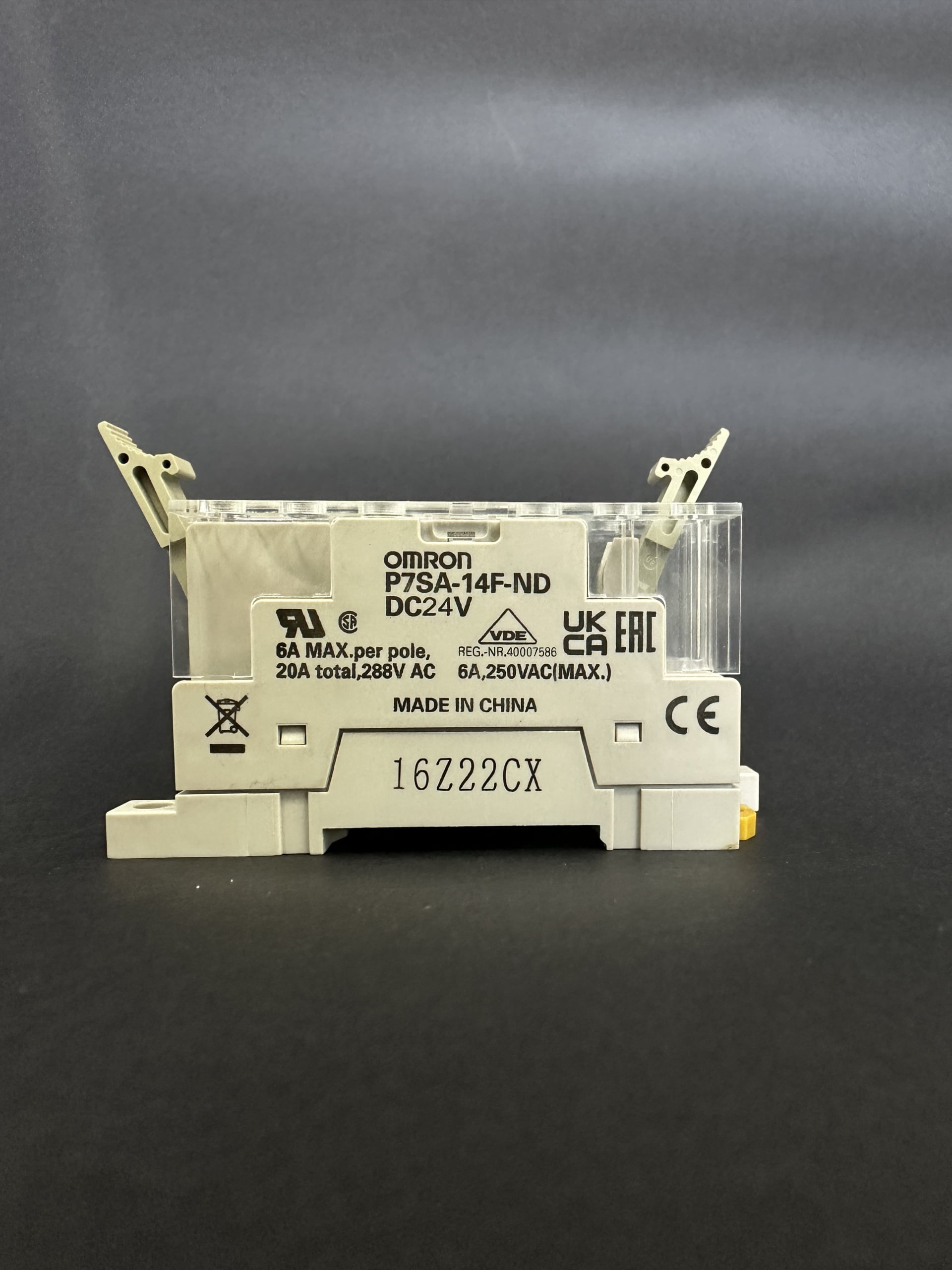 Base Para Rele De Seguranca P7Sa-14F-Nd Dc24V Omron (P/N 2010220002)