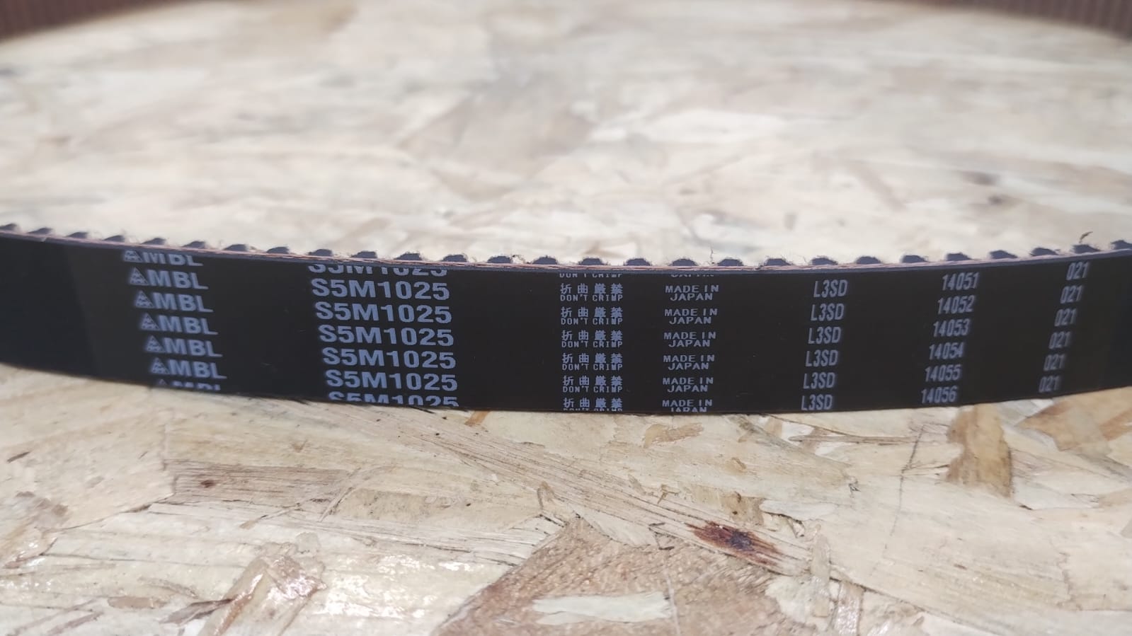 Brinde Correia Sincronizadora 1025L 18W 5Gt