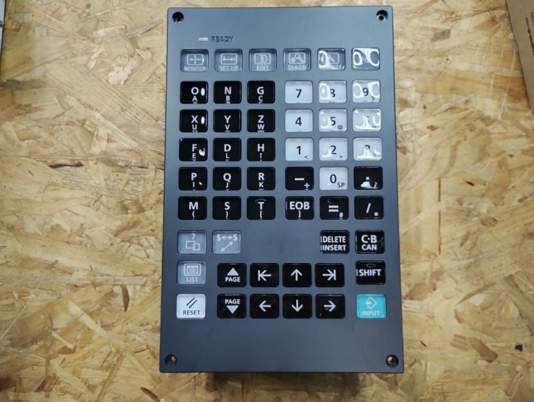 PAINEL DE CONTROLE FCU8-DX750 + FCU8-KB046