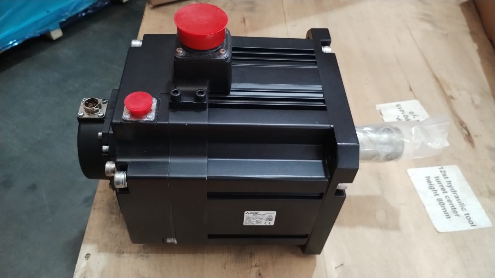 Brinde SERVO MOTOR EIXO Z HG303BS-D48 - MAQ: SVD650